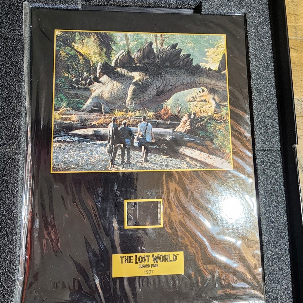 Jurassic Park & The Lost World Deluxe Edition DVD Box Set Limited 209/400 COA - Picture 8 of 11